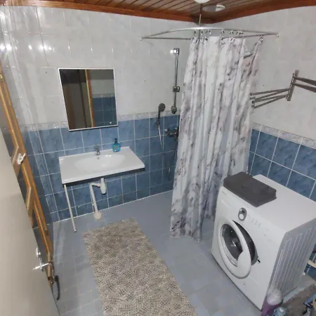 3 Bedrooms House With Garden