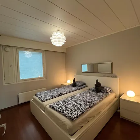 Apartman 3 Bedrooms House With Garden *