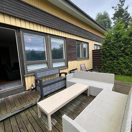 Apartman 3 Bedrooms House With Garden *